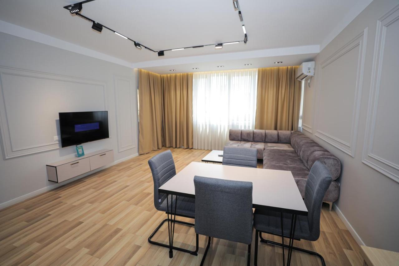 Miku Apartment -Outstanding Apartment At Taiwan Tirana Exteriér fotografie