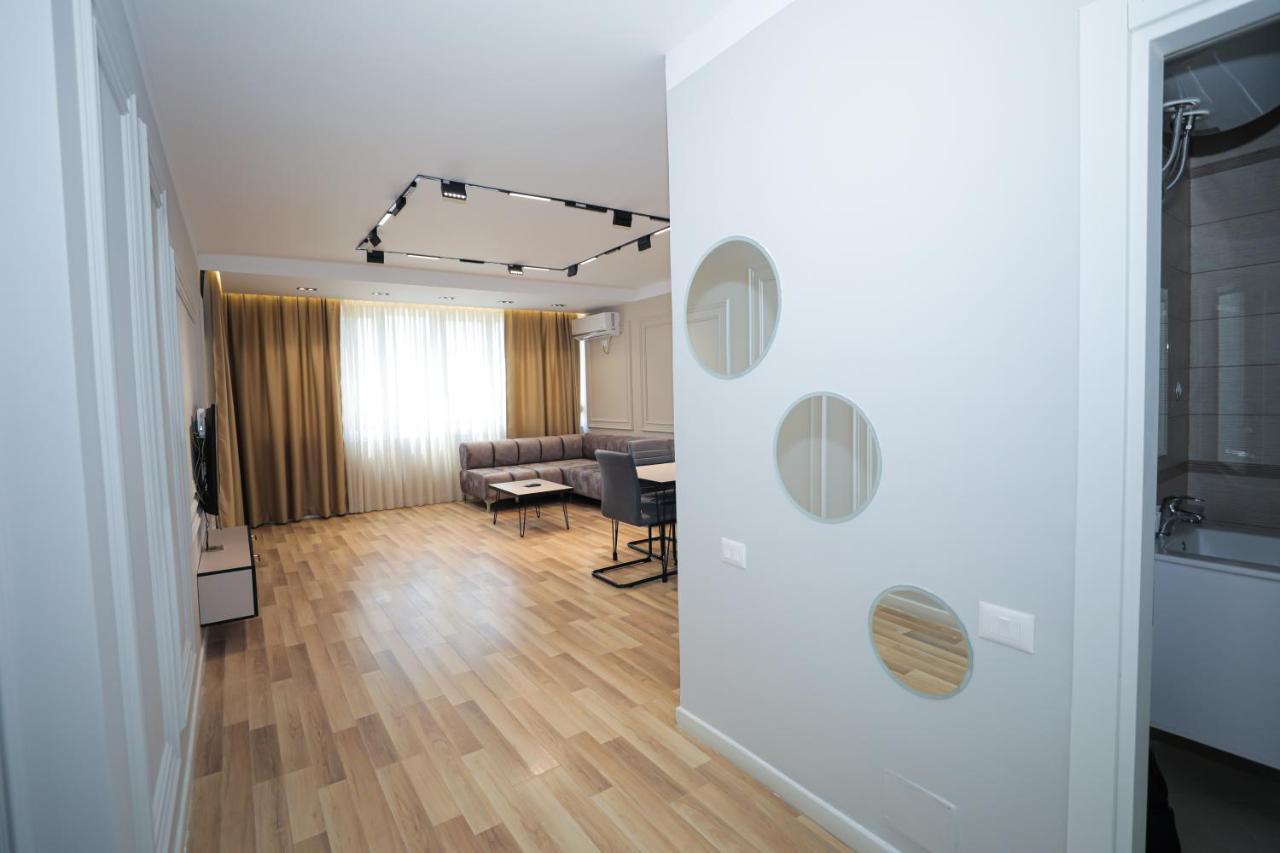 Miku Apartment -Outstanding Apartment At Taiwan Tirana Exteriér fotografie