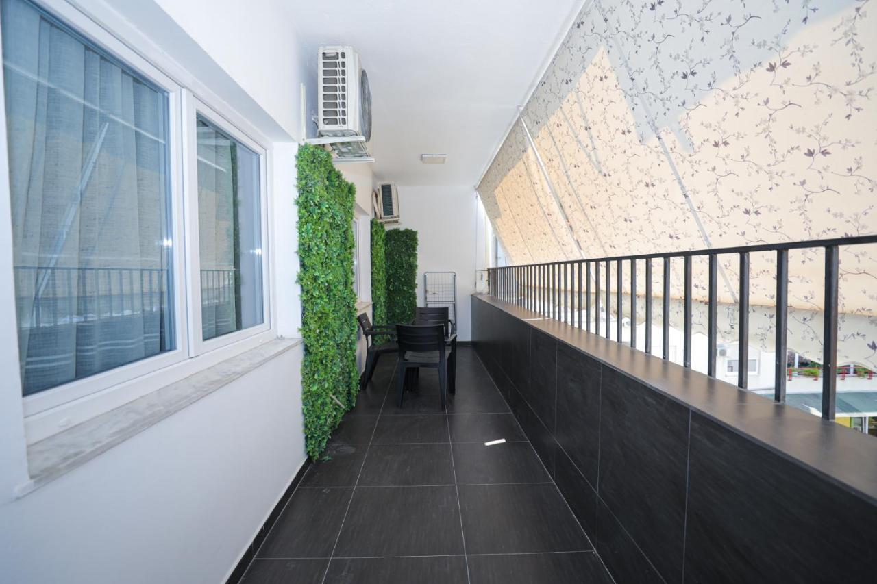 Miku Apartment -Outstanding Apartment At Taiwan Tirana Exteriér fotografie